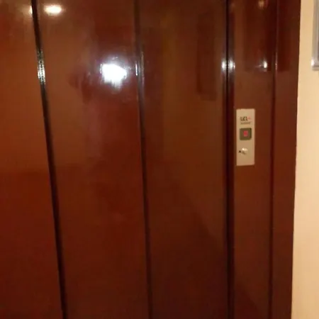 Apartment 3-bedroom Royal At Chateau Versailles Le Chesnay (Yvelines)